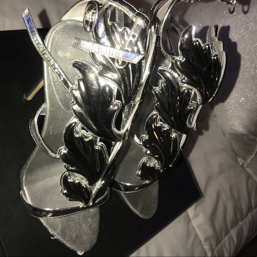 Giuseppe Heels - Picture 2 of 5